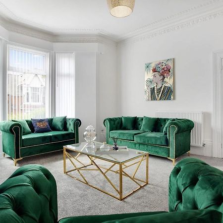 Stunning 4-Bedroom, 2 Bathrooms In Sunderland Сандерлэнд Экстерьер фото